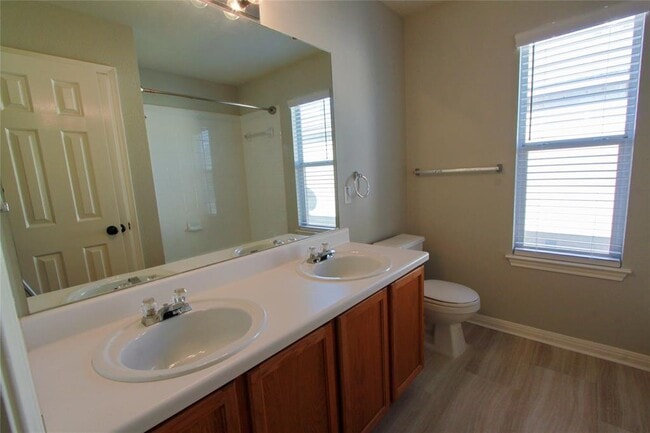 Building Photo - 15120 Plowshare Dr