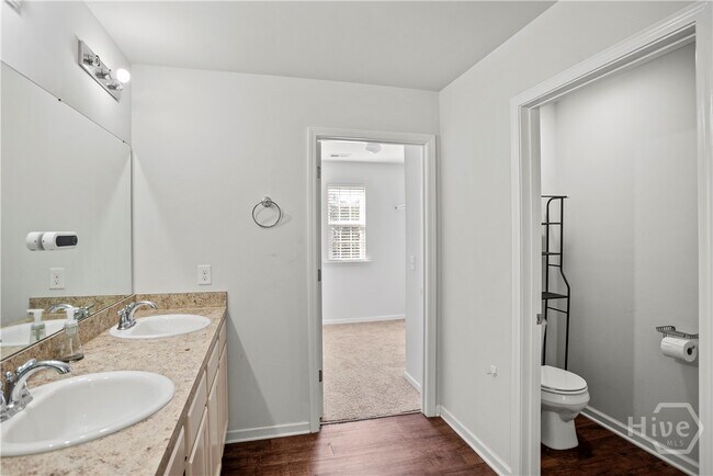 Building Photo - 106 Orchid Ct