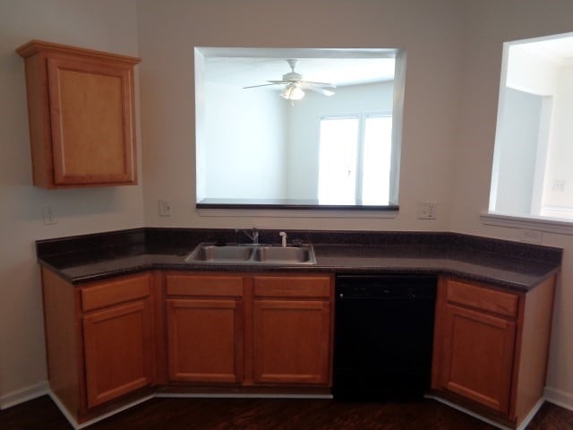 Building Photo - 4305 Windale Dr NW