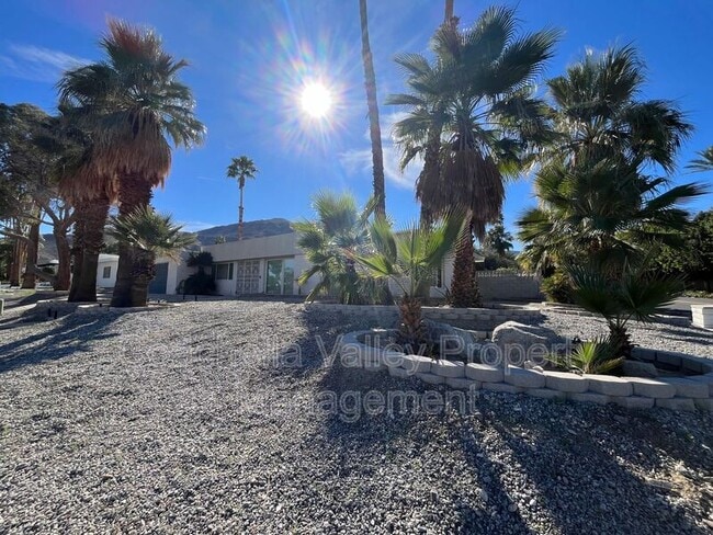 Building Photo - 71425 Halgar Rd