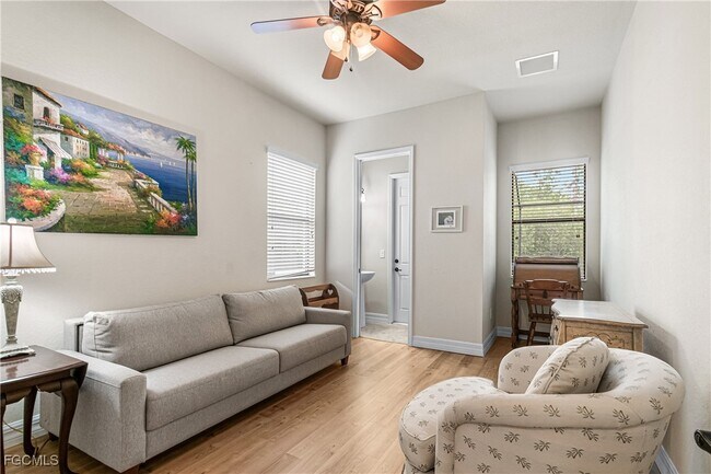 Building Photo - 11006 Longwing Dr