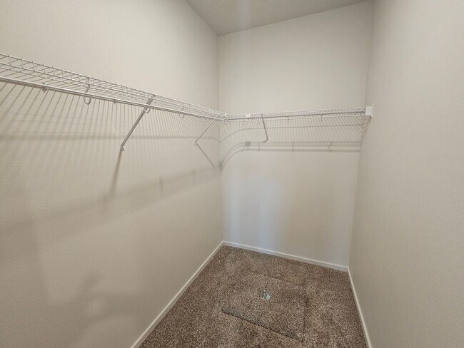 Building Photo - New build! October rent free