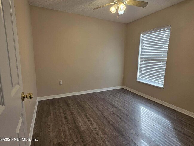 Building Photo - 3584 Alec Dr