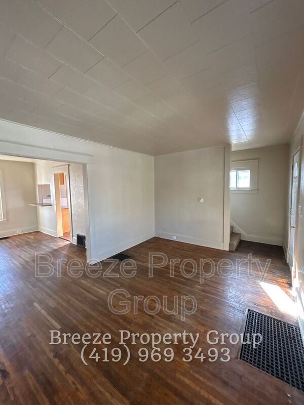 Building Photo - 1537 Remington St