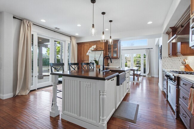 Building Photo - 1317 Gull Ct