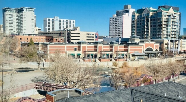 Building Photo - 280 Island Ave