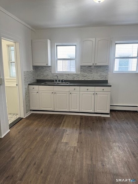 Building Photo - 258 Sheridan St