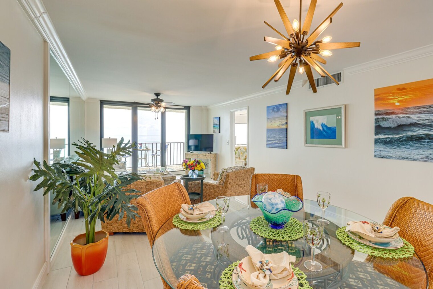 Building Photo - 4250 N Hwy A1A