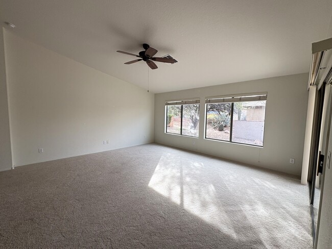 Building Photo - 1870 E Purple Martin Ln