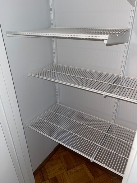 Closet - 4200 Cathedral Ave NW