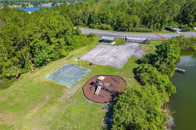 Building Photo - 10907 Derringer Dr