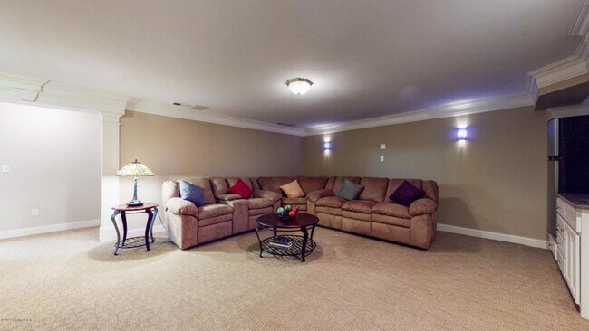 Building Photo - 7703 Wolfpen Ridge Dr