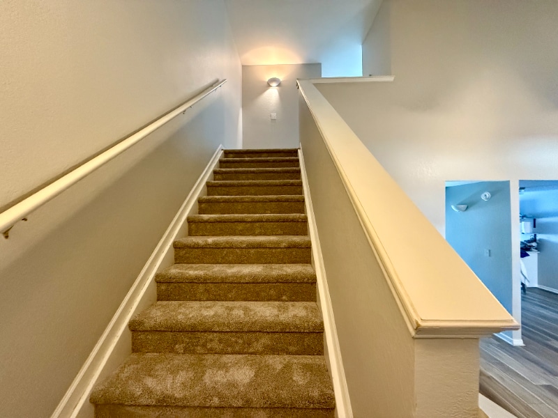 Building Photo - 1000 Airport Rd