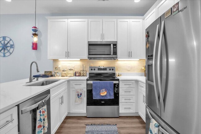 Building Photo - 302 Deer Trail