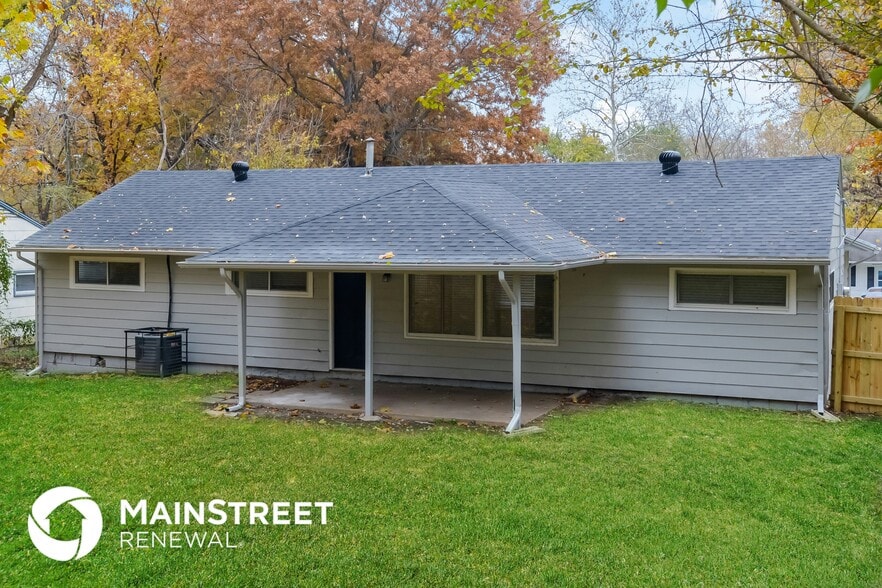 Building Photo - 10806 Bristol Terrace