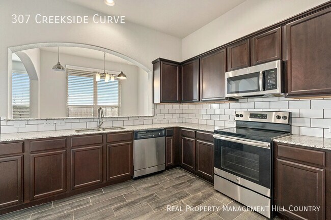 Building Photo - 307 Creekside Curve