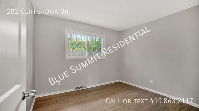 Building Photo - 282 Cliffbrook Dr