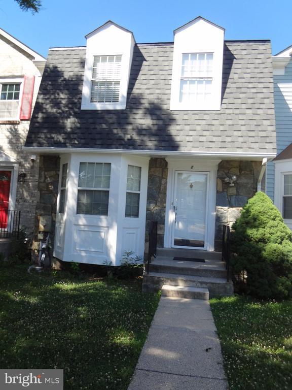 Building Photo - 8 Hunters Gate Ct