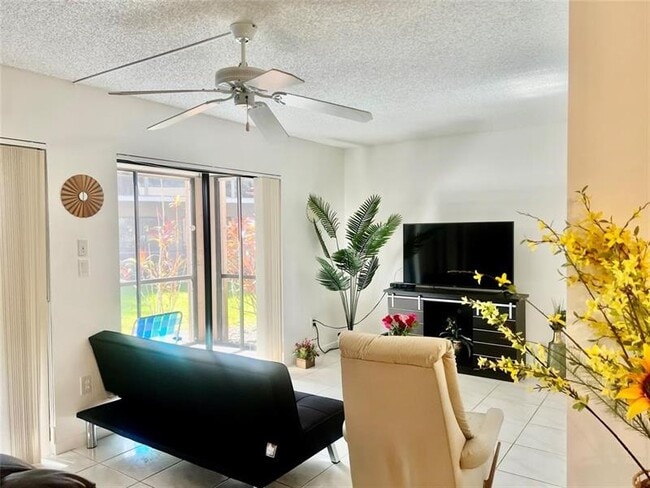 Building Photo - 9360 S Belfort Cir