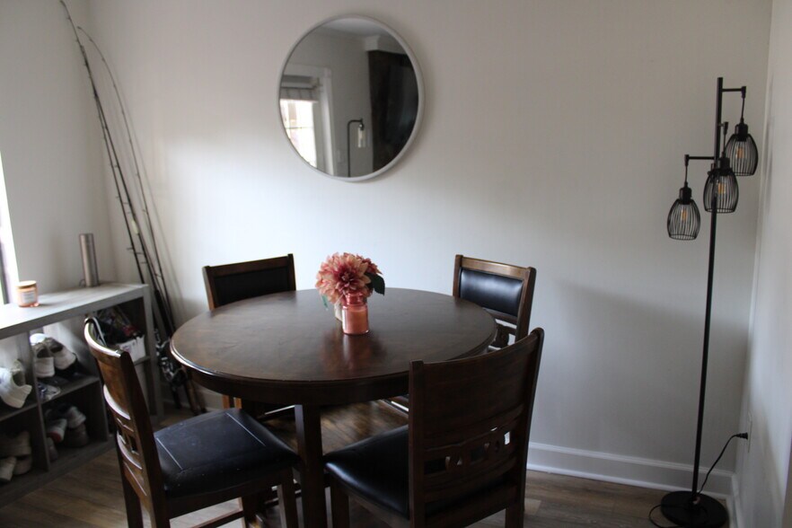 Building Photo - 3424 W Lemon St