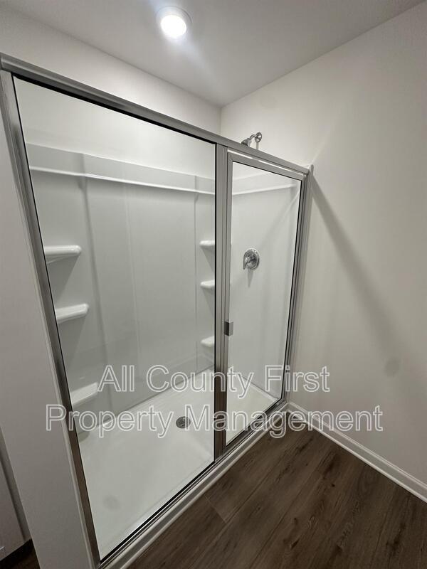 Building Photo - 2555 Adventure Wy