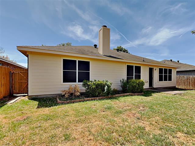 Building Photo - 1804 St Nevis Dr