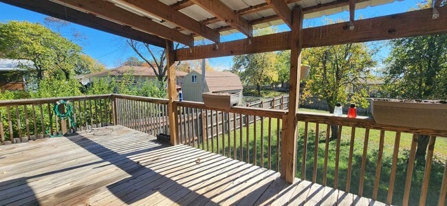Building Photo - Spacious Home for Rent!