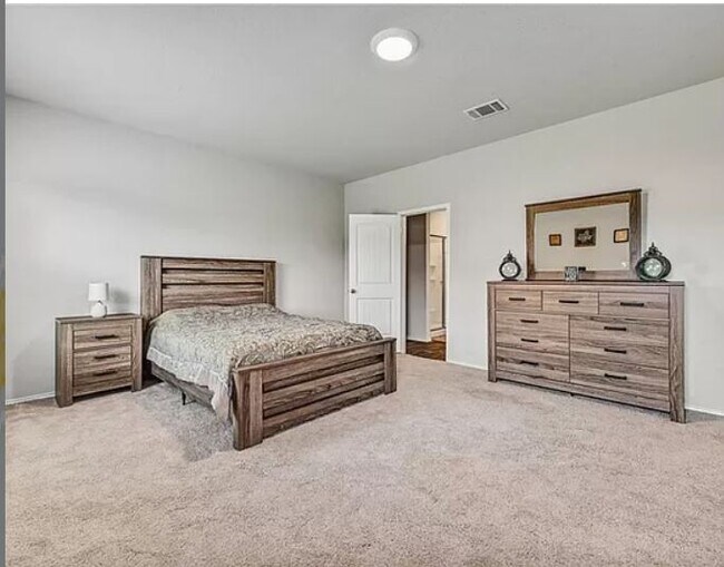 Building Photo - 5800 Xene Dr