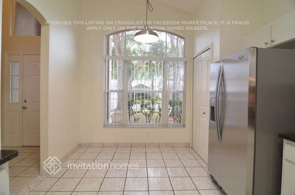 Building Photo - 1605 Elk Spring Dr