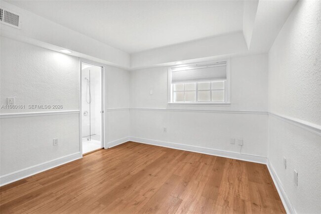 Building Photo - 3245 Virginia St