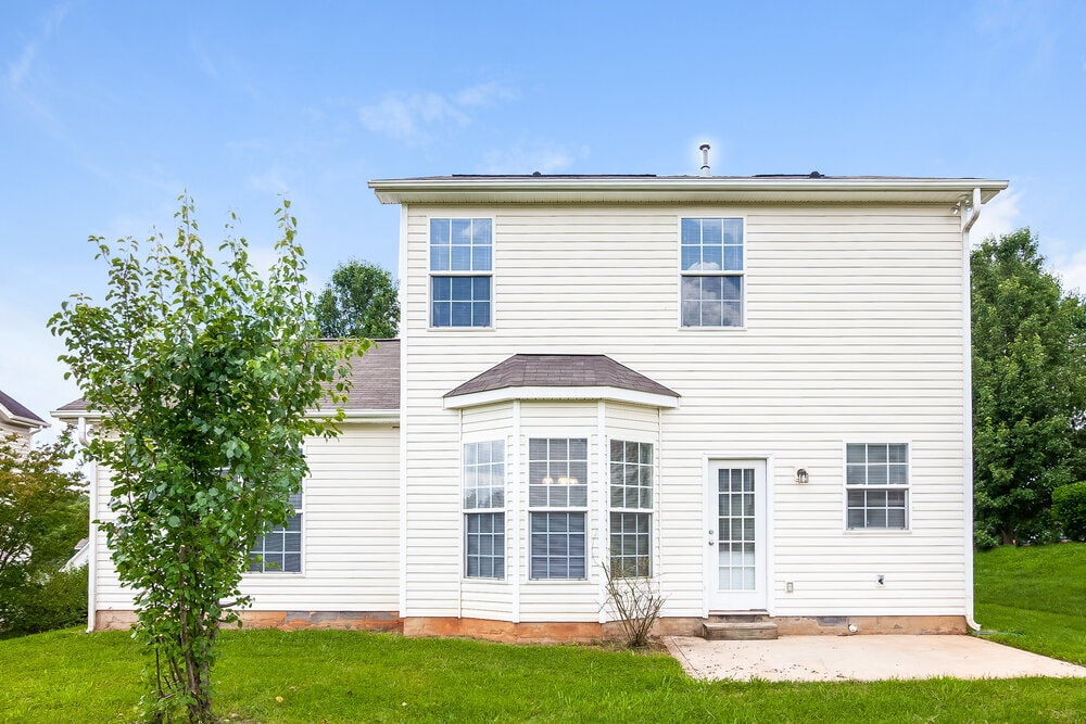 Building Photo - 6915 Babbling Brook Ln
