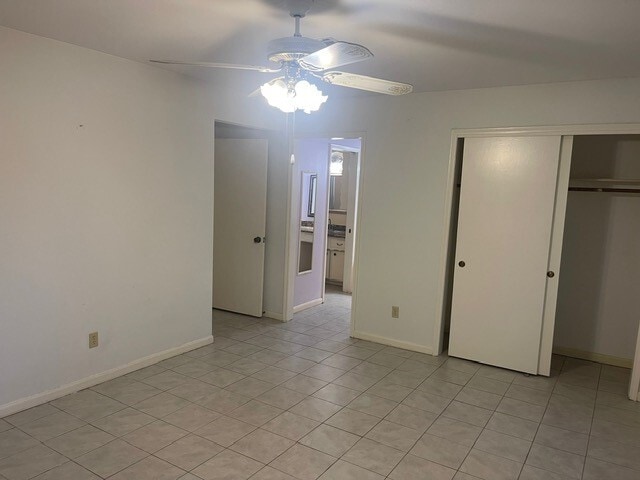 Building Photo - 1006 Walnut Bend Ln