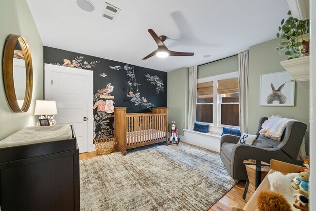 Building Photo - Classic Craftsman in University Heights