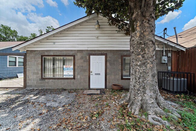 Building Photo - 1310 E 29th St