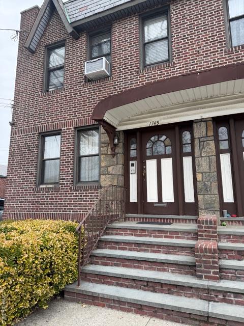 Building Photo - 17-45 154th St