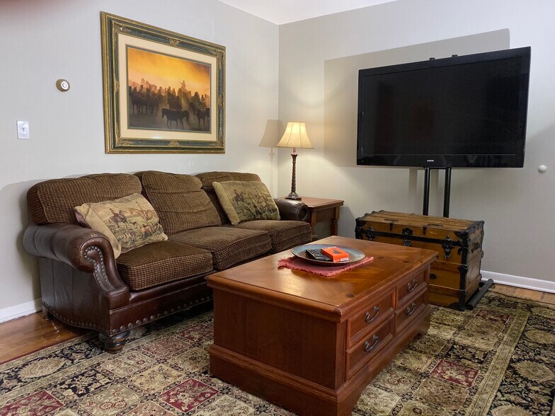 Living Room - 75571 Van Dyke Rd