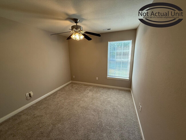 Building Photo - 1742 N Orie Dr