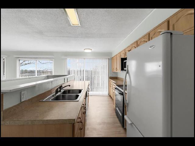 Building Photo - 500 Nan Cir