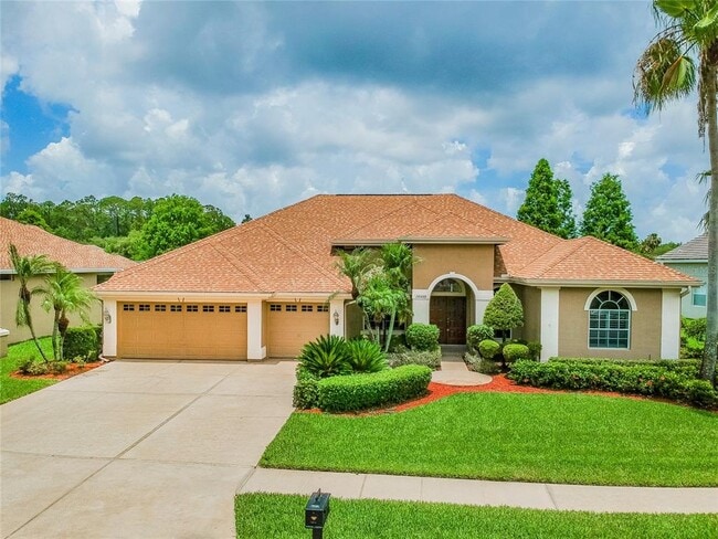 Building Photo - 10559 Greencrest Dr