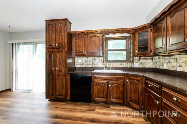 Building Photo - 3 BR/2BA | Newly Renovated Single Family Home | 2-Car Covered Parking | Front yard
