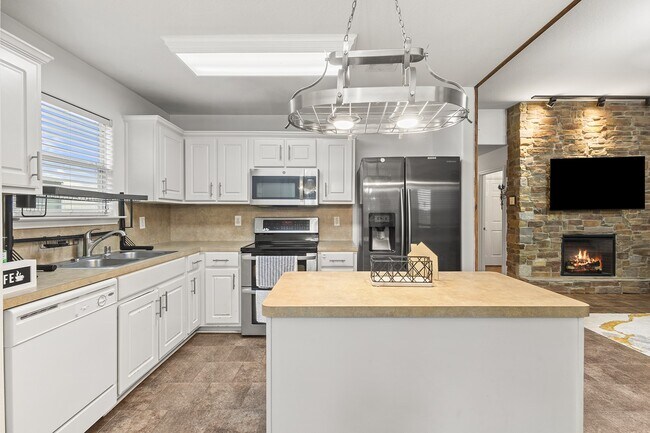 Building Photo - 7115 Northchase Ln