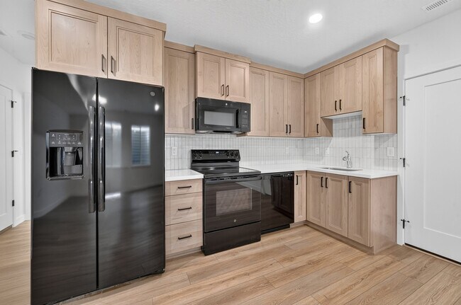 Building Photo - 6288 W Butte County Dr