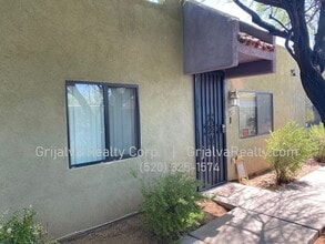 Building Photo - 2645 N Edith Blvd