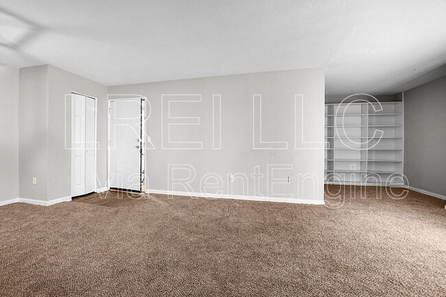 Building Photo - 4500 Landside Dr