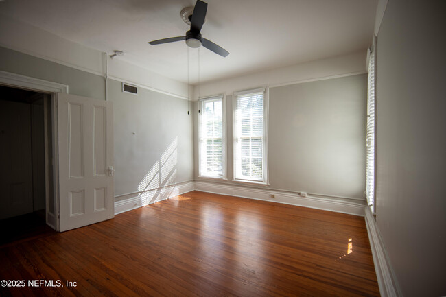 Building Photo - 1808 Goodwin St