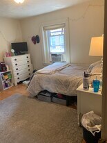 Building Photo - 2 Shepherd Ave