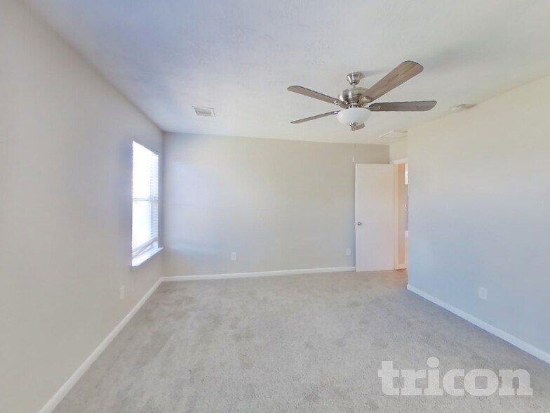 Building Photo - 21135 Wickton Ln