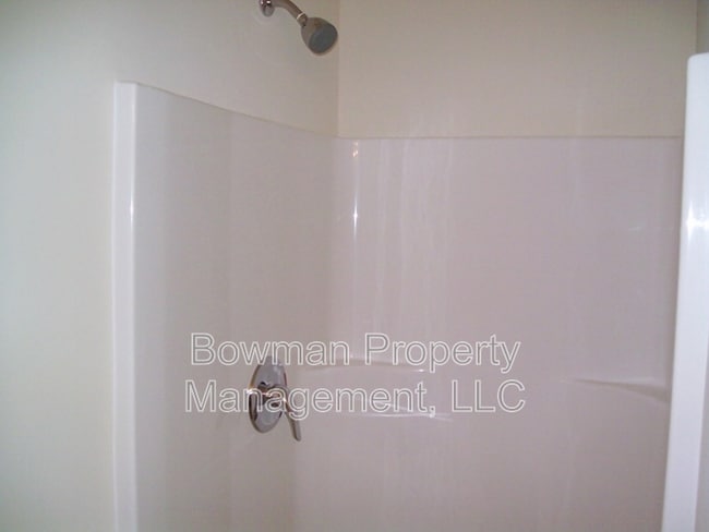 Building Photo - 236 Sidney Lanier Ave