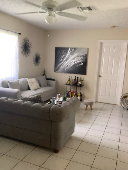 Building Photo - 11851 SW 208th St