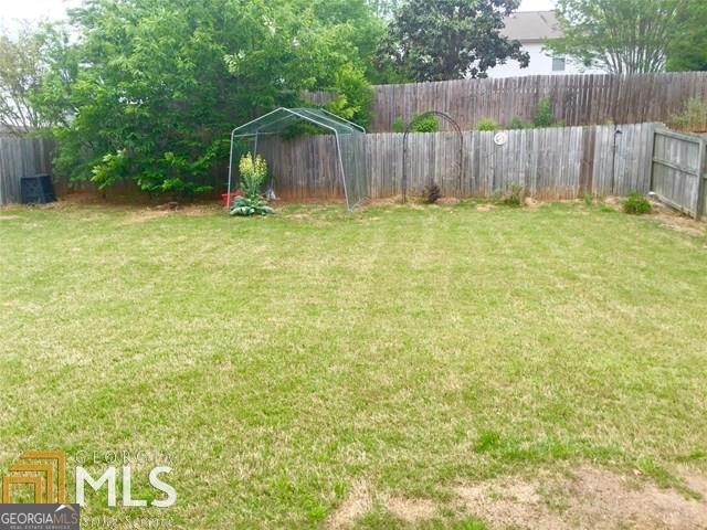 Building Photo - 5155 Yellow Pine Dr